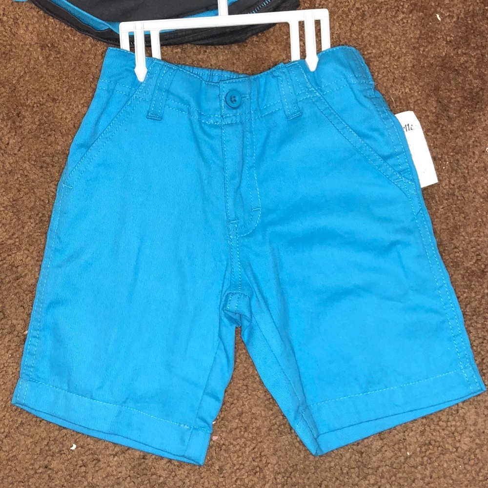 Batman Shorts Set - Picture 2 of 4